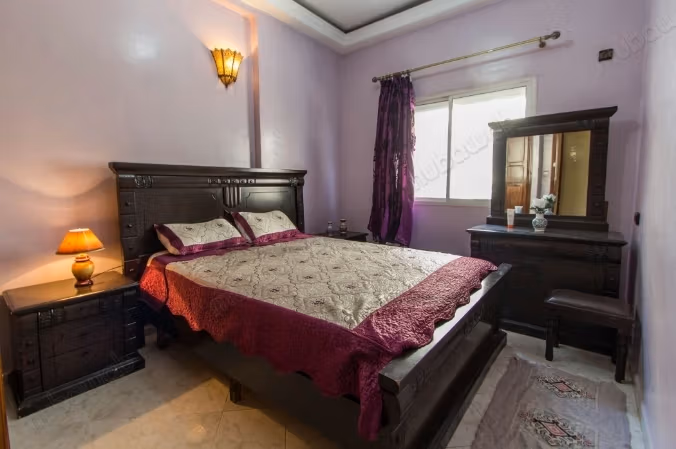 Location d'un appartement à Fes City Center. 3 chambres agréables. Salon traditionnel et système d'antenne parabolique