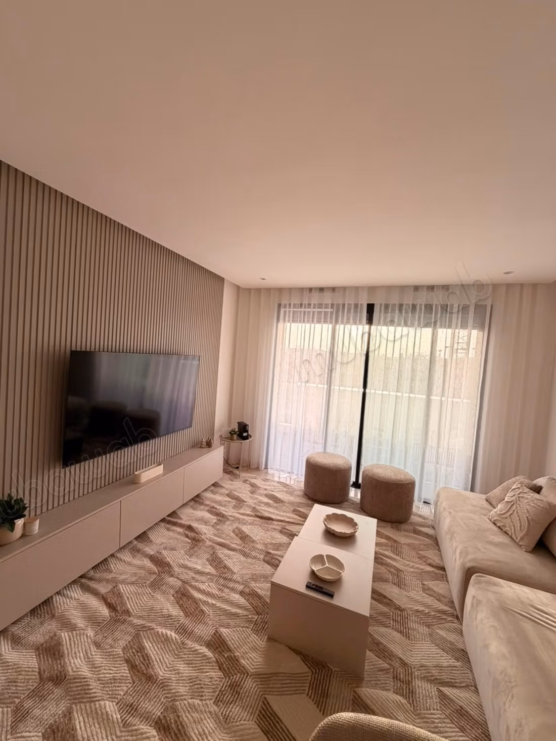 A louer Studio meublé My Way 
CFC