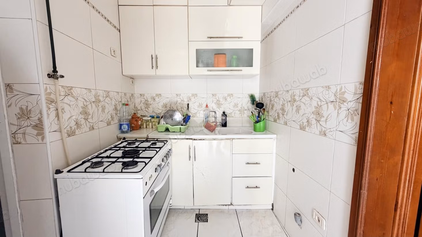 Semi-detached house for sale