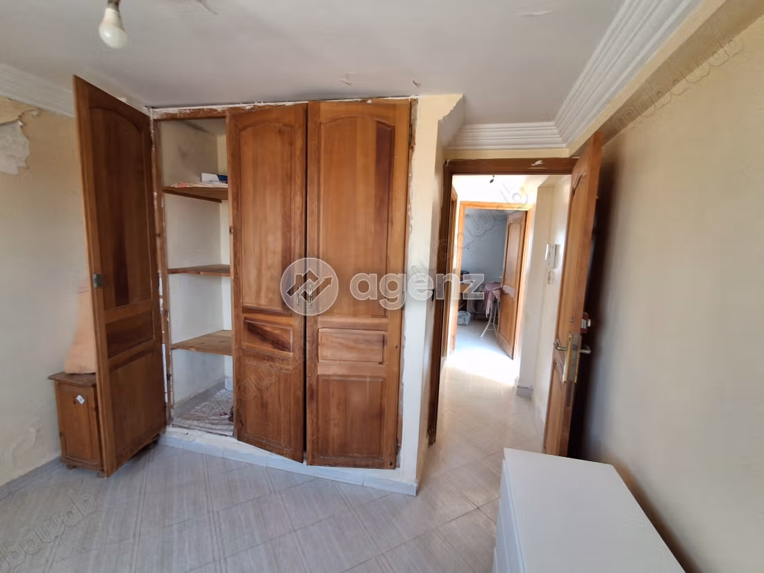 Villa à vendre 275 m², 6 chambres Skikina Skhirate Témara