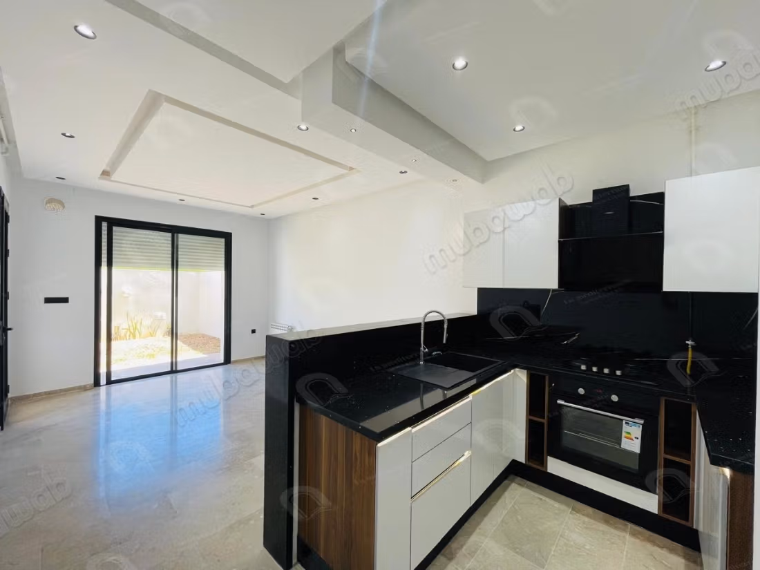 For rent S1 with garden in Chotrana 1