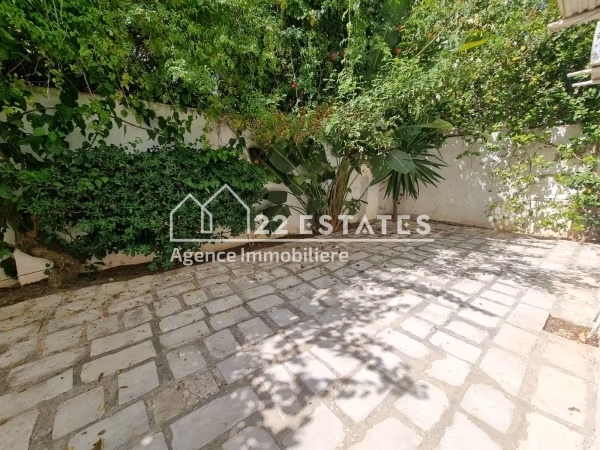 Furnished S1 studio with terrace in Carthage