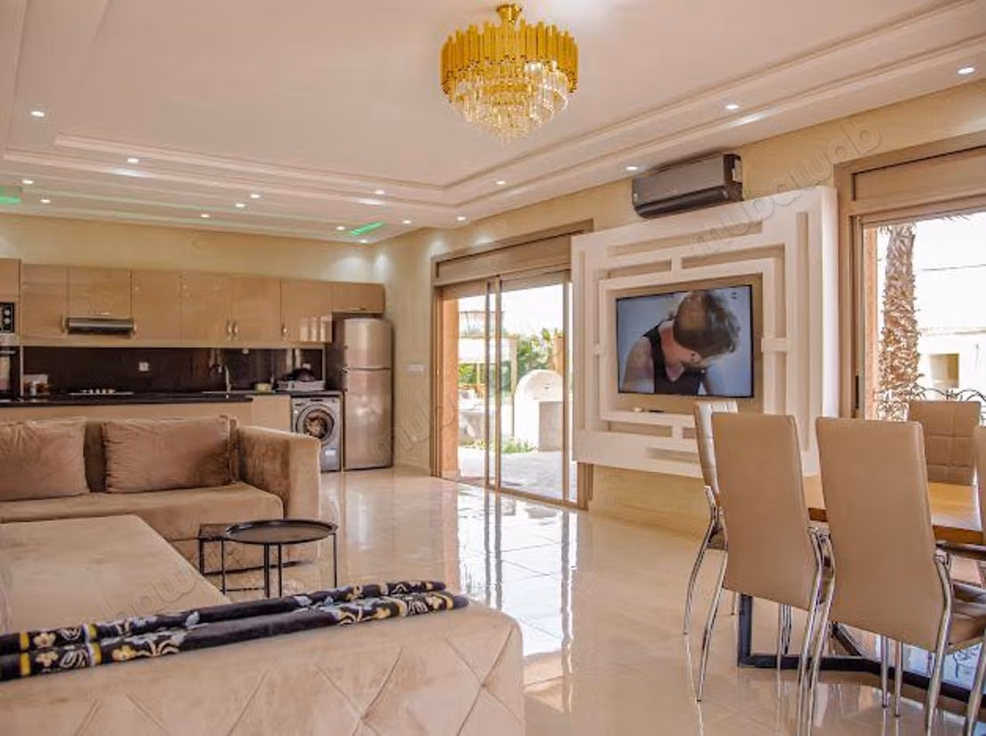 Excellent deal, Double luxury villa with private pools on a 5000 m² plot, Fez Road