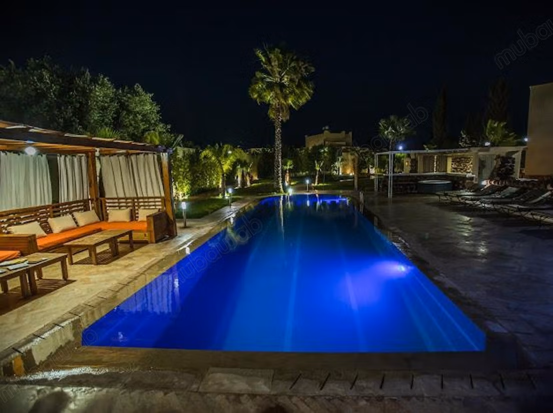 Excellent deal, Double luxury villa with private pools on a 5000 m² plot, Fez Road