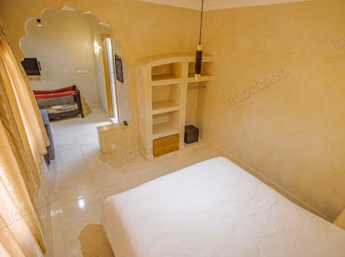Excellent deal, Double luxury villa with private pools on a 5000 m² plot, Fez Road