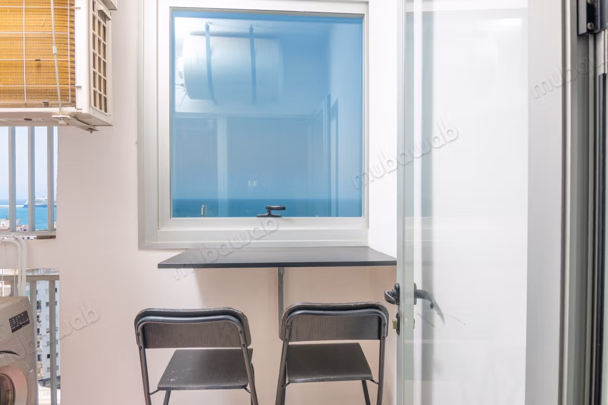 Zeezicht Ontsnapping, Heldere en Elegante Appartement