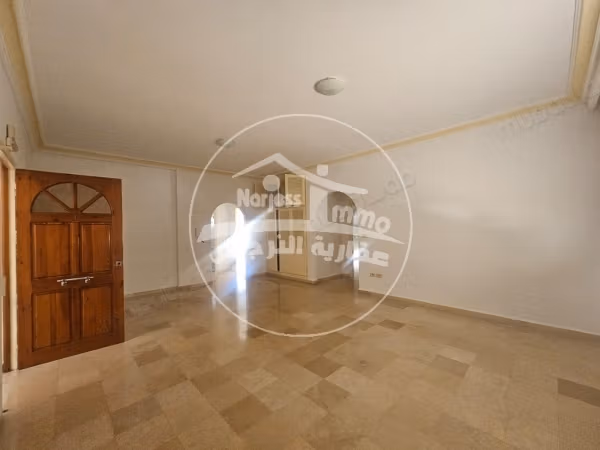 A louer un étage de villa de type S2 à Hammam Sous