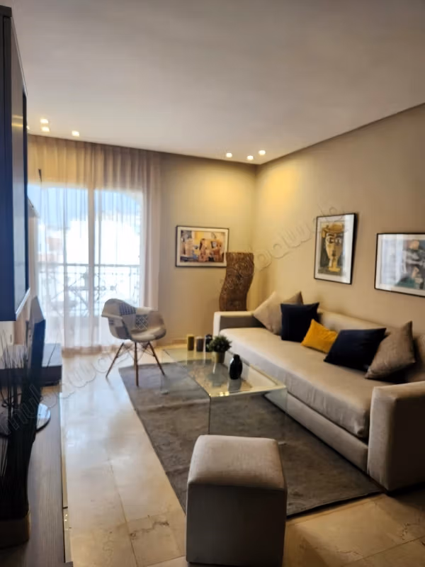 Studio arredato di lusso di 55m2 a Q. Racine con terrazza