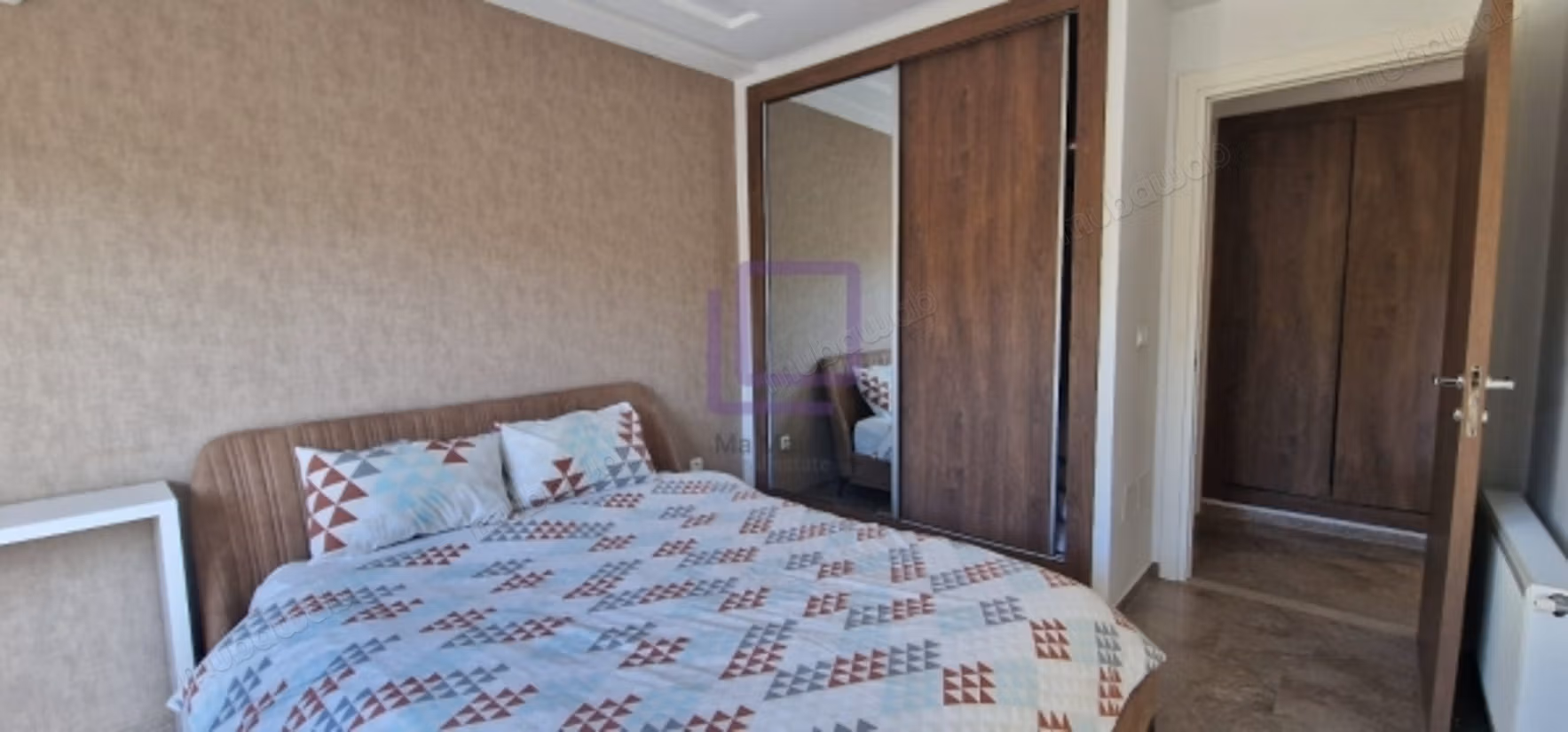 A furnished S1 apartment of 70m² with garden