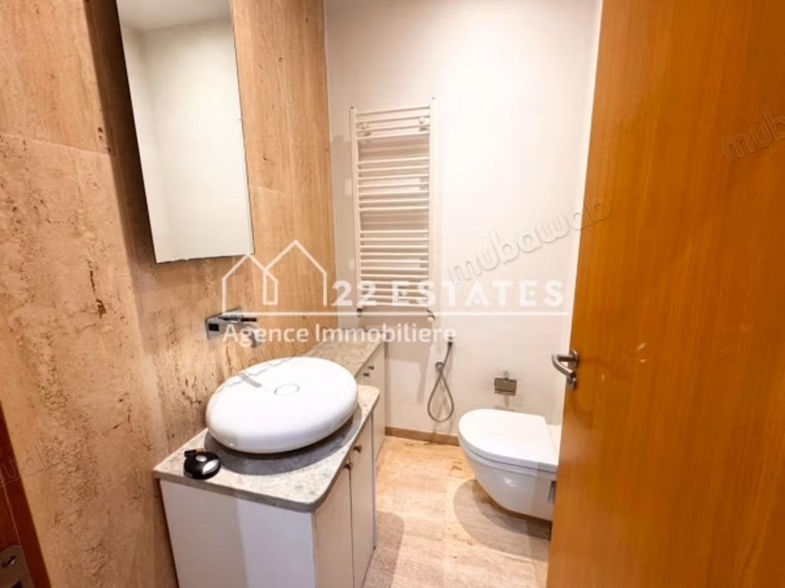 Triplex S4 con giardino alla Marsa