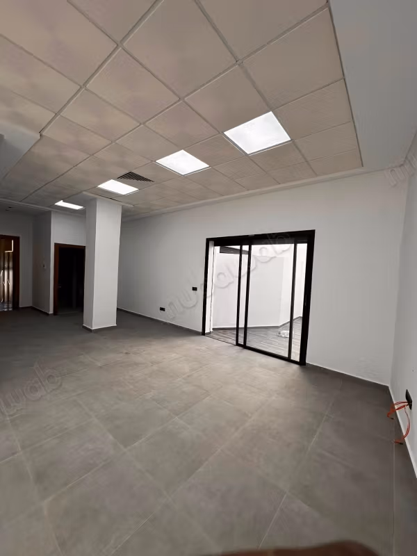 Bureaux en vente à Palmier. Superficie 75 m²