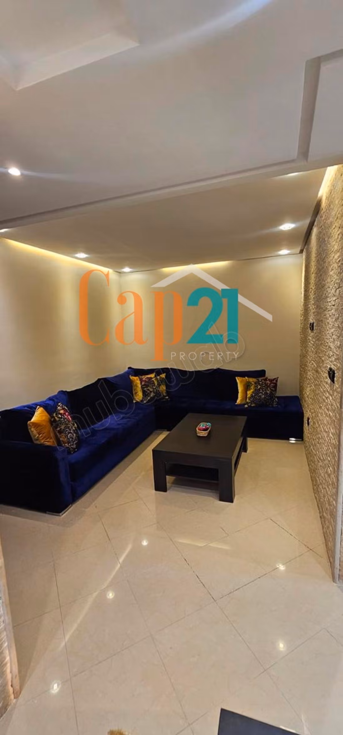 Apartamento amueblado en alquiler con terraza