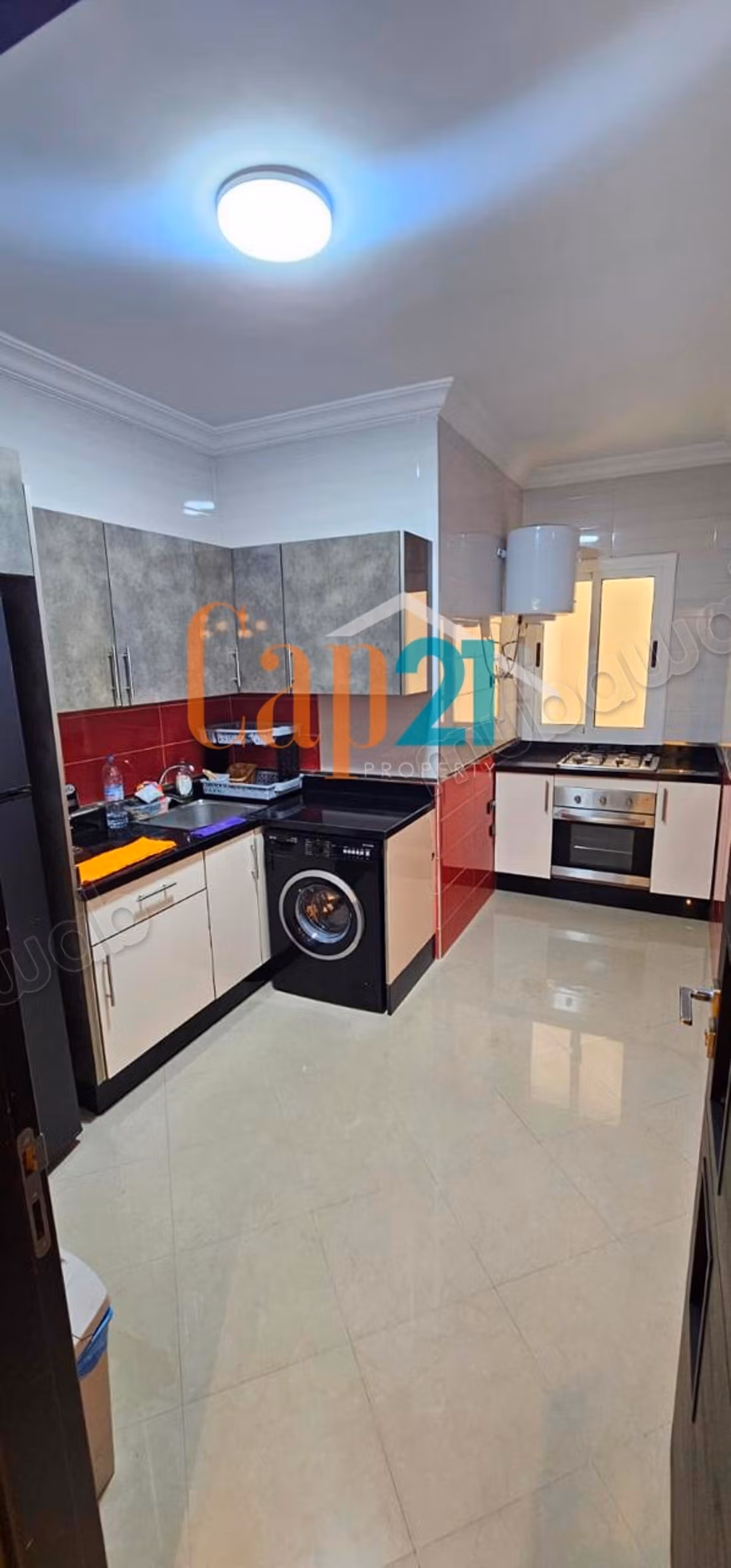 Apartamento amueblado en alquiler con terraza