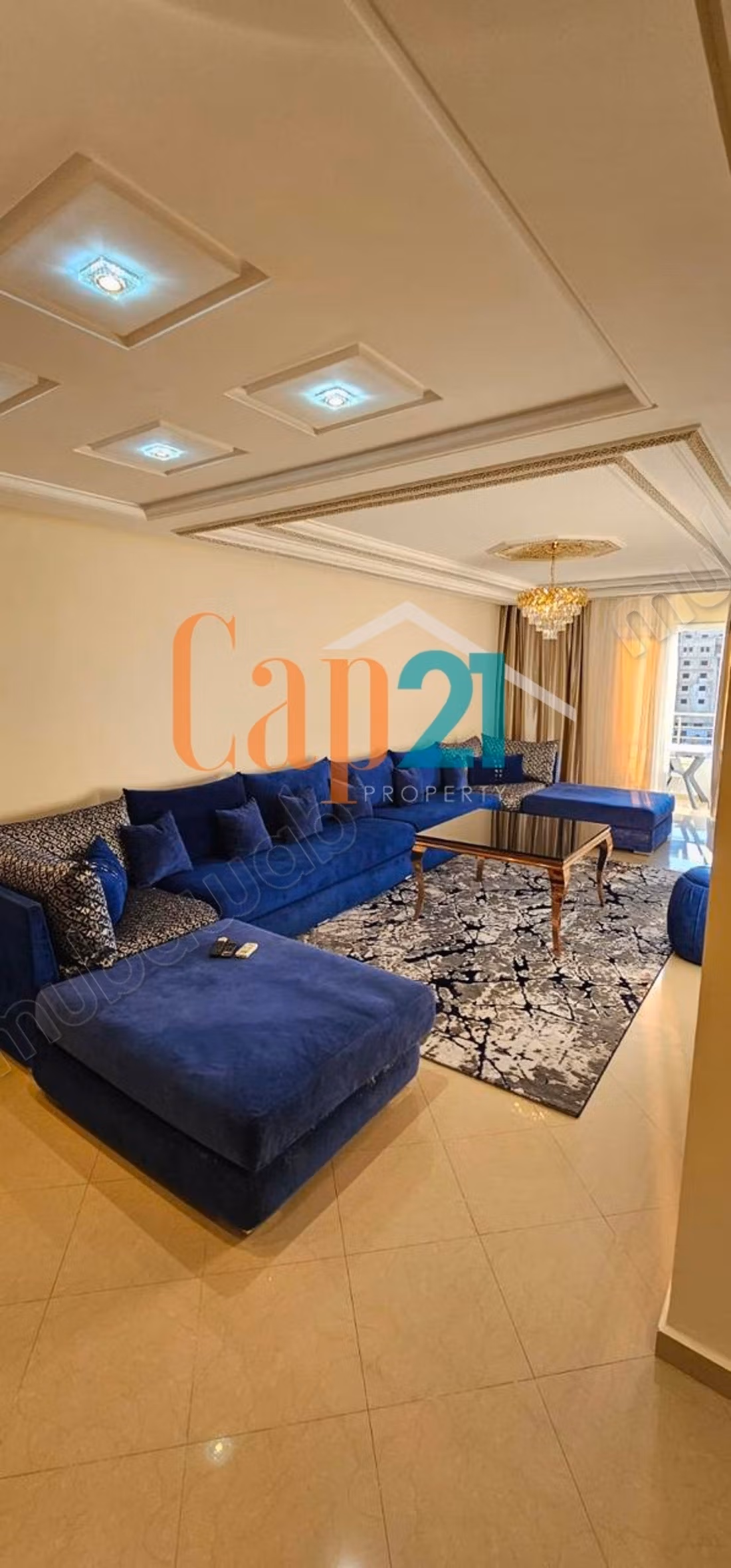 Apartamento amueblado en alquiler con terraza