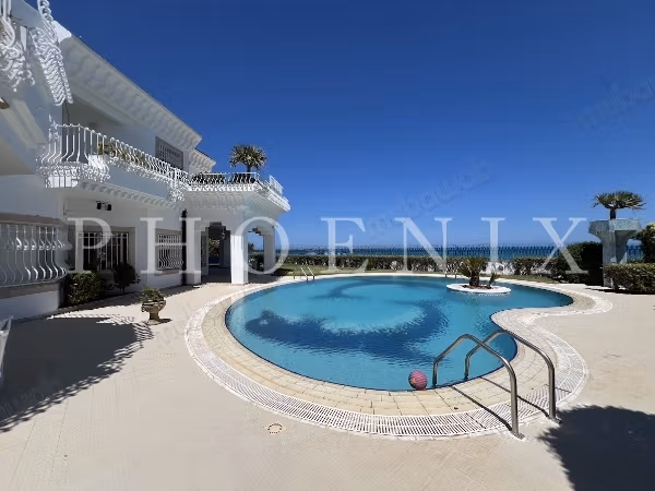 Villa S5 con piscina a La Marsa