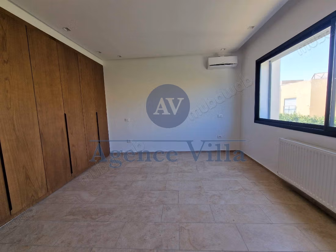 In affitto un duplex S3 a La Soukra
