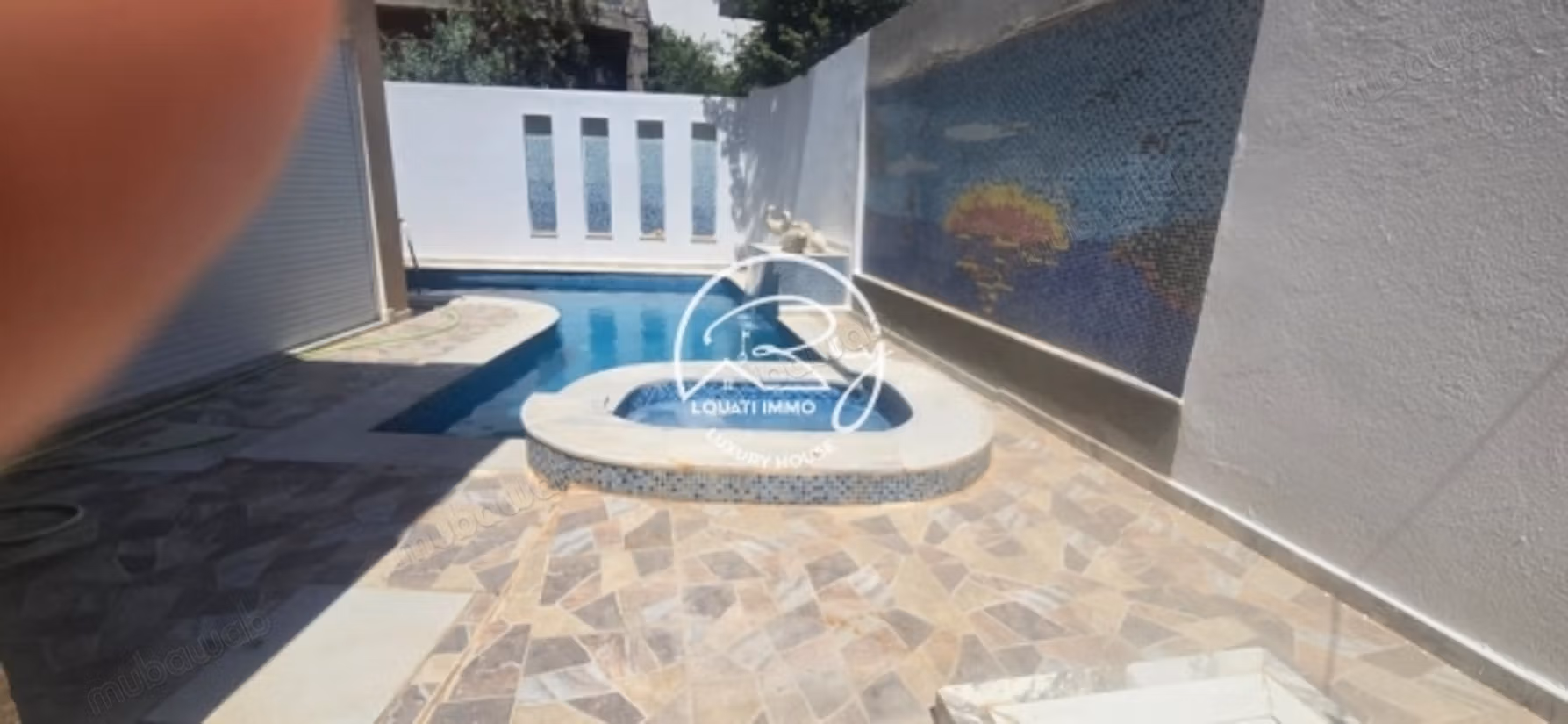 A louer Villa avec piscine à Ain Zaghouan
