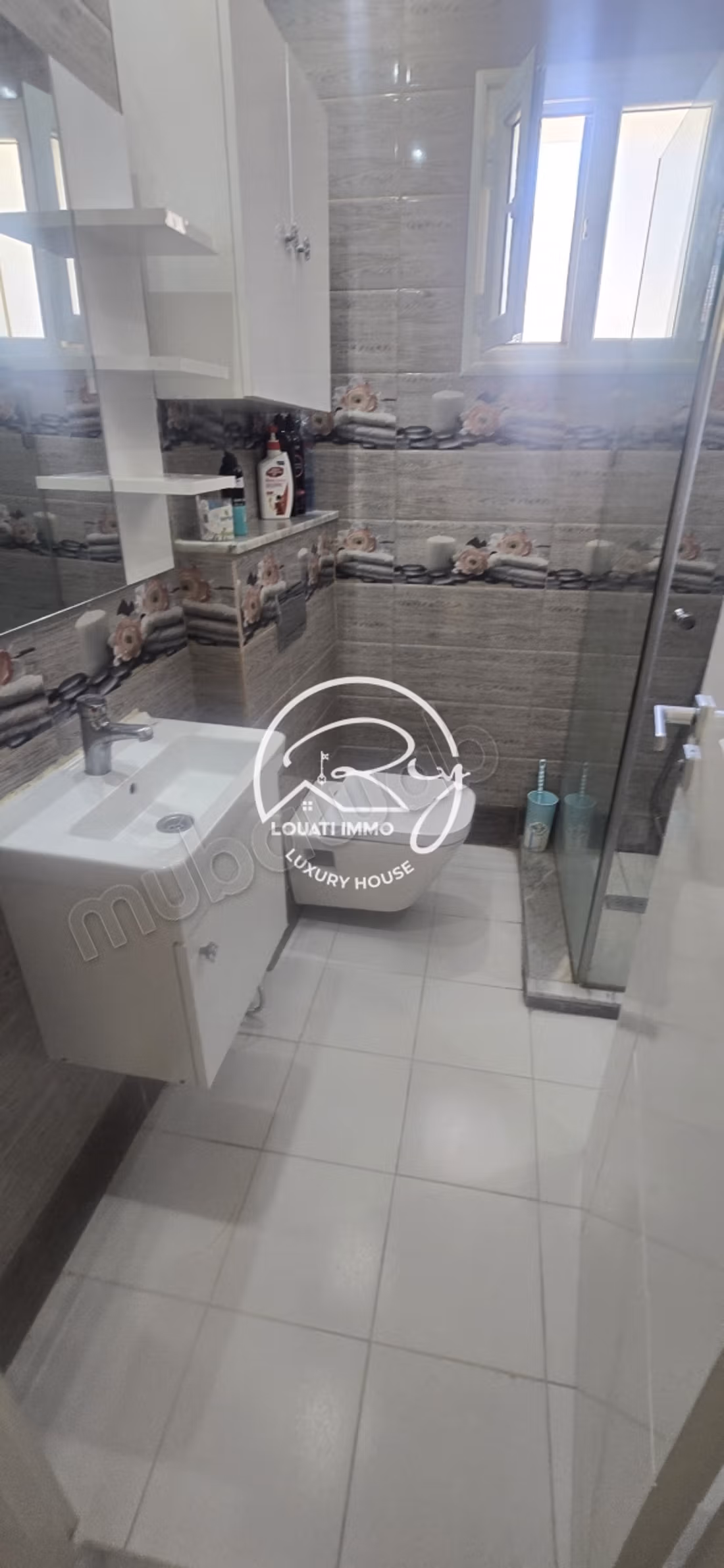 A louer Villa avec piscine à Ain Zaghouan