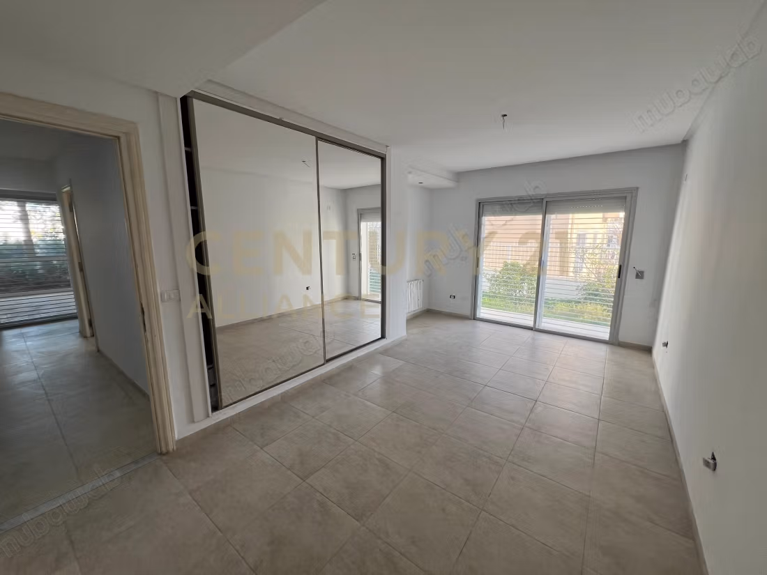 À VENDRE Villa Plain pied à rénover à menzah 5
