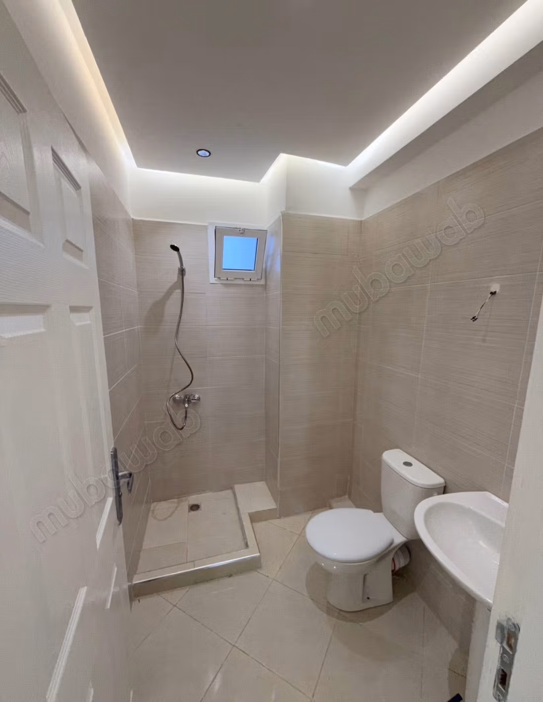 Medium standing apartment tanja balia