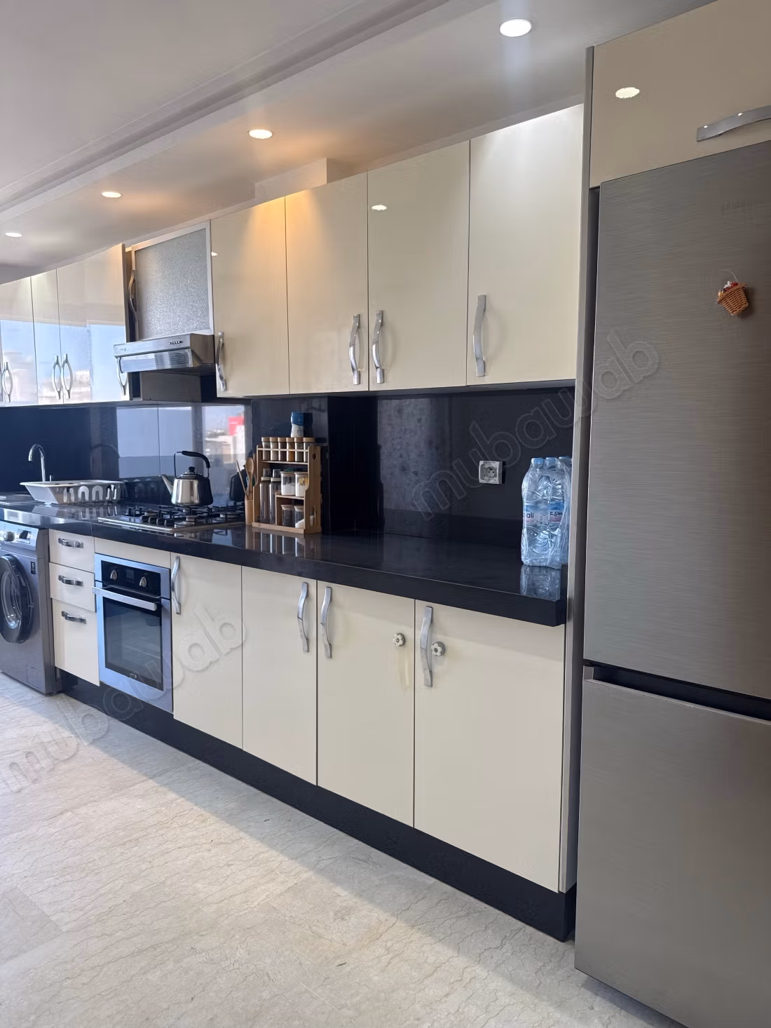 Furnished apartment - 2 bedrooms, Ferme Bretonne Available immediately