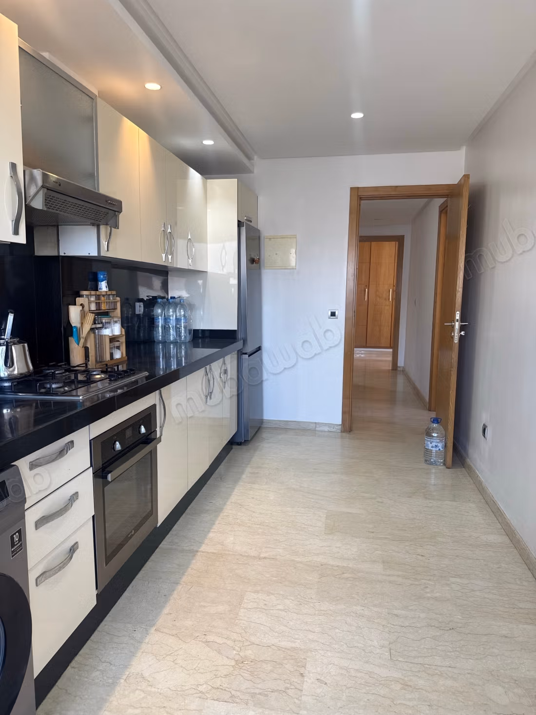 Furnished apartment - 2 bedrooms, Ferme Bretonne Available immediately