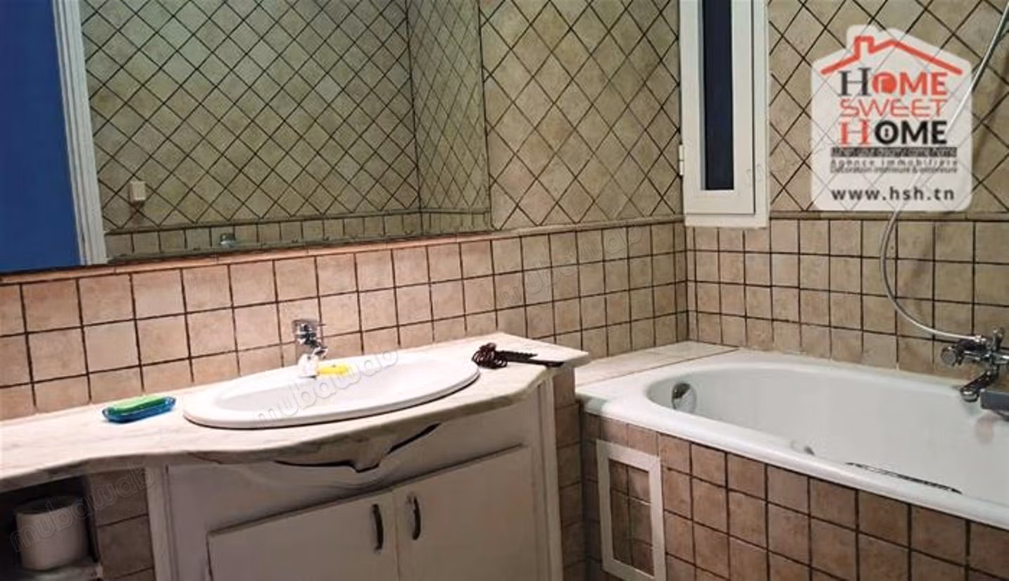 Floor of furnished villa S3 Elaris for rent in Dermech
