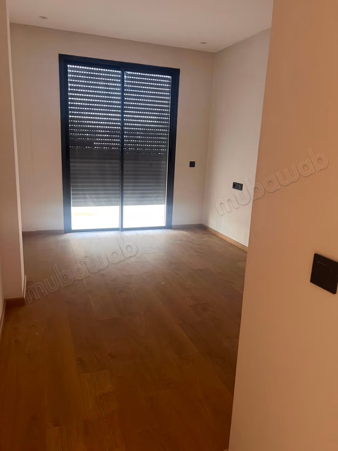 For rent - New 3-bedroom apartment, recent residence