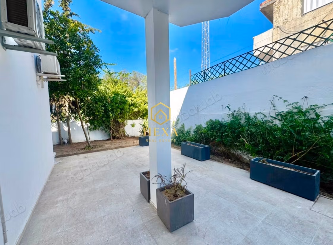Rez de chaussée S3 avec jardin à La Marsa