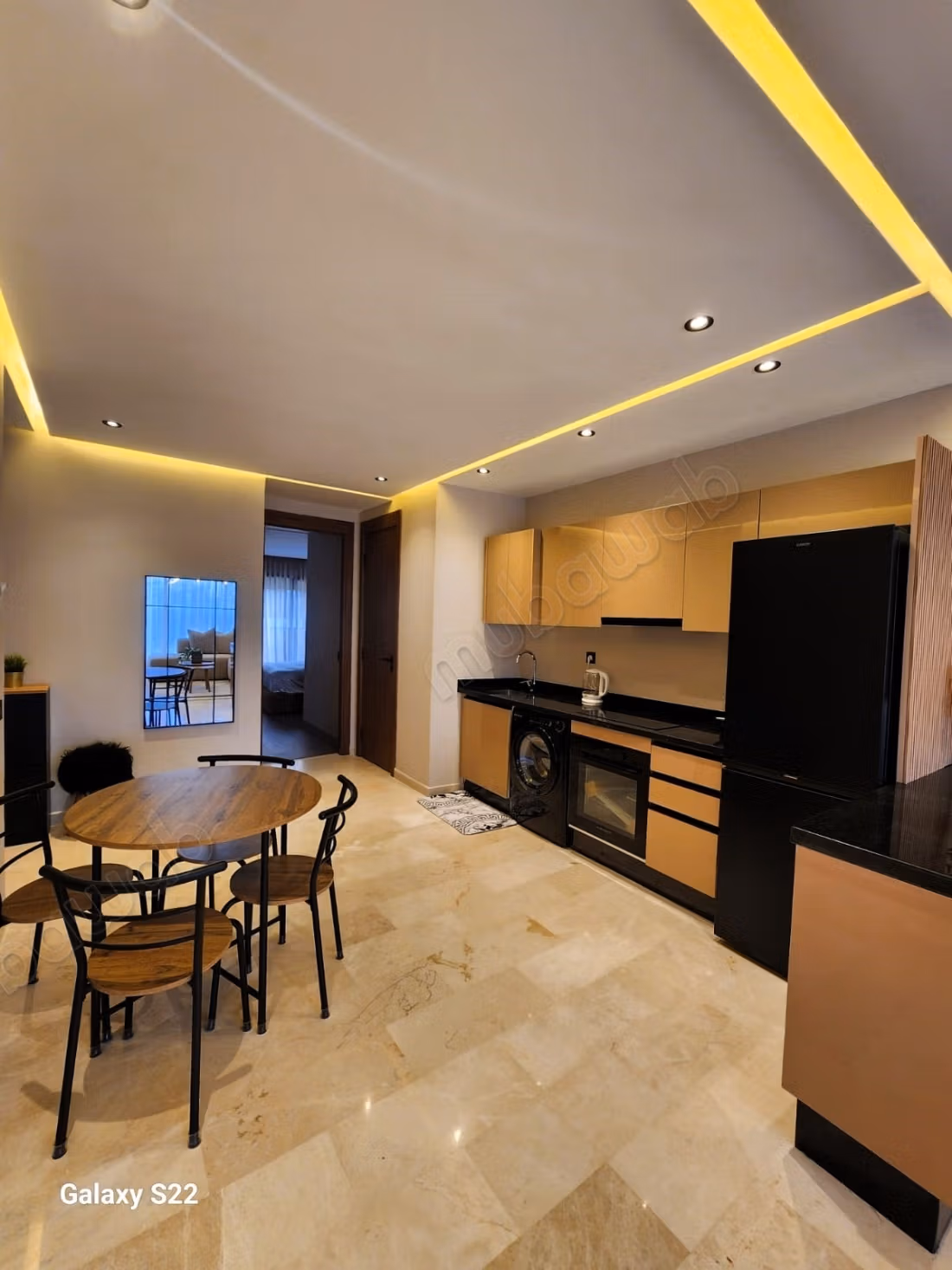 Nieuwe gemeubileerde studio THS 73m2 in Q. Palmier bij Terras