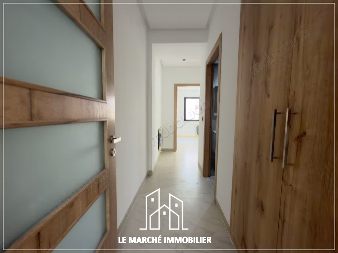 A vendre appartement s2 avec jardin au menzah 9