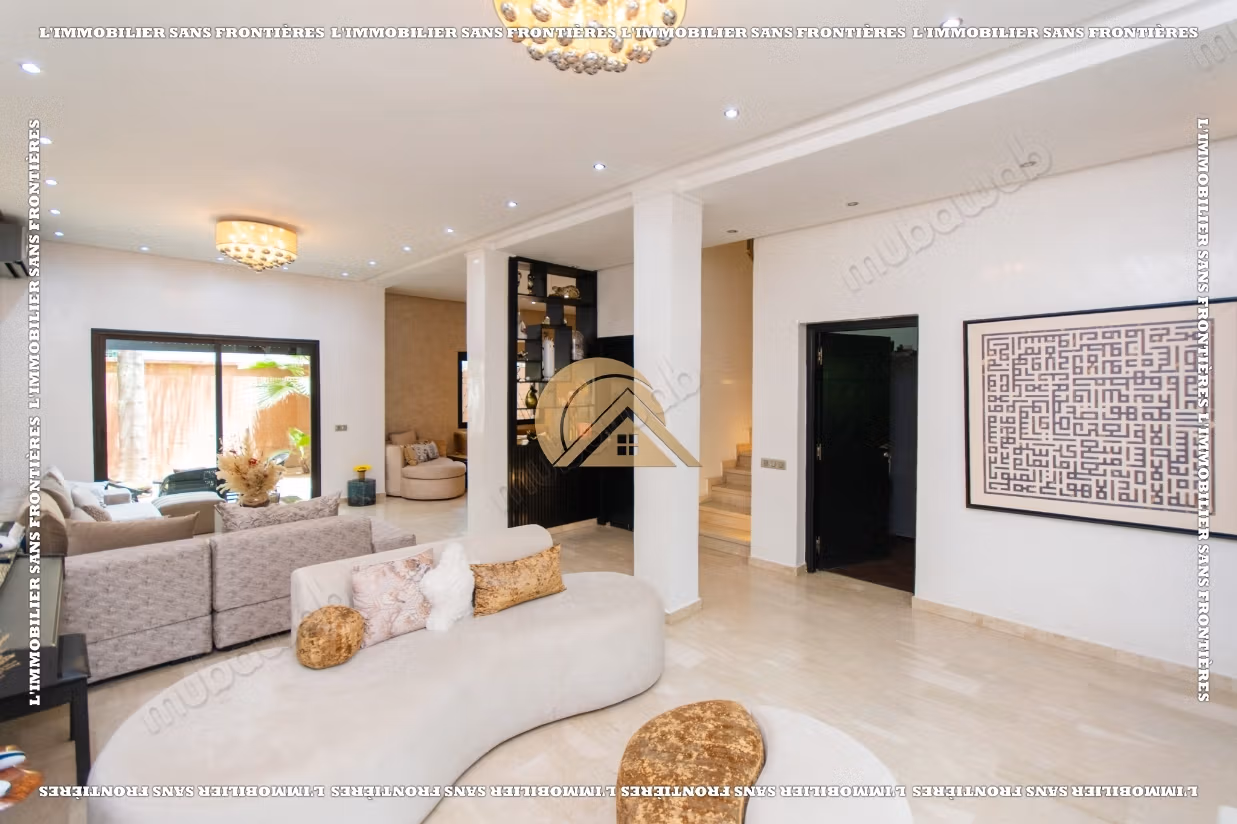 Empty villa for sale in Targa, Marrakech – Private garden – 195 m²