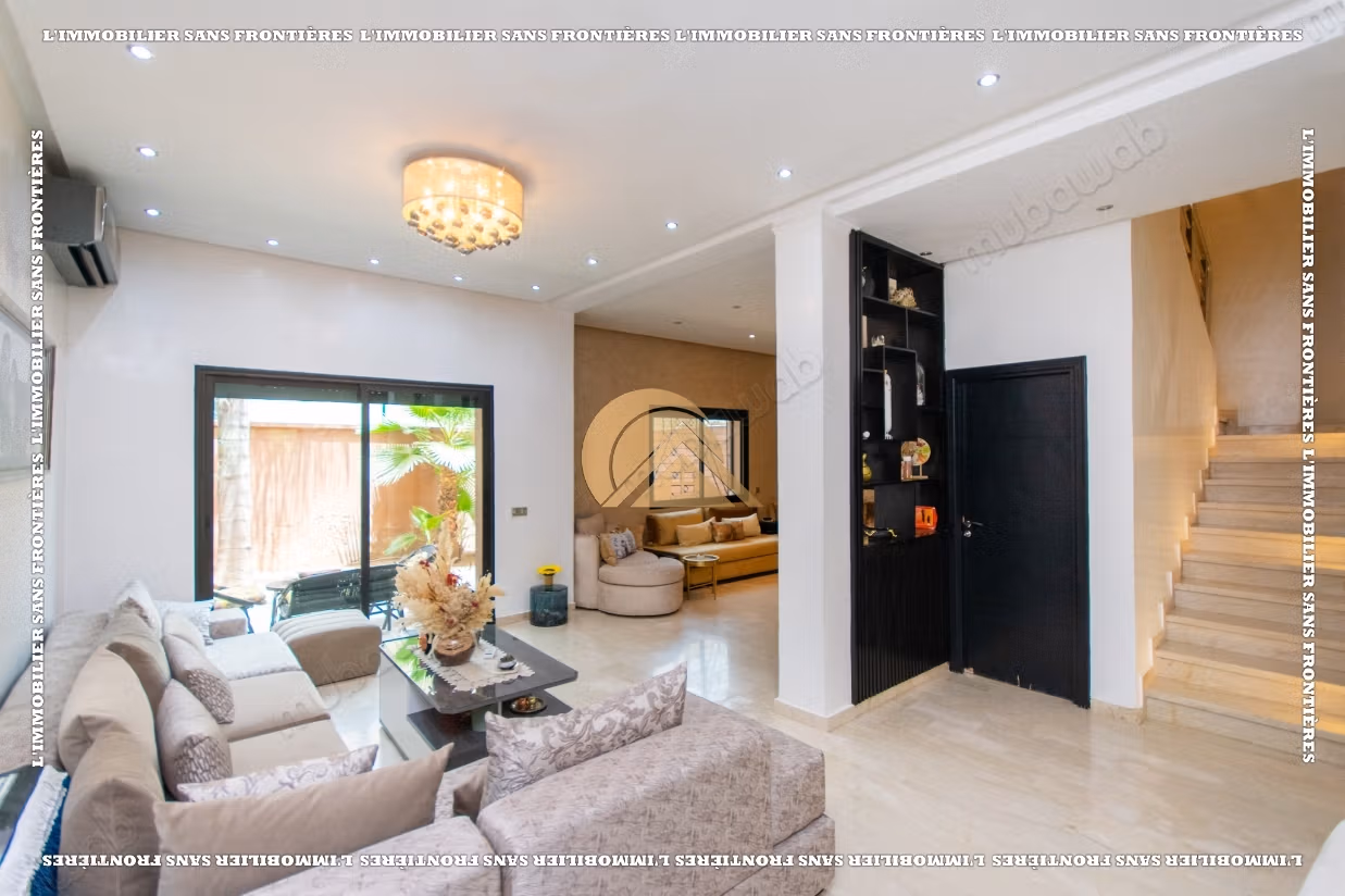 Empty villa for sale in Targa, Marrakech – Private garden – 195 m²