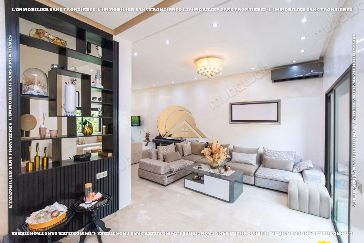 Empty villa for sale in Targa, Marrakech – Private garden – 195 m²