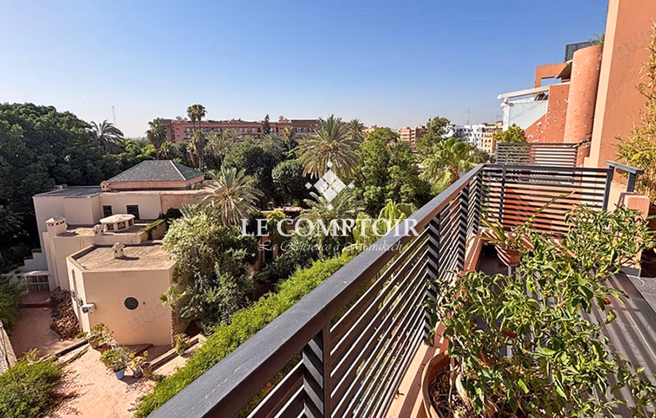 Duplex a saisir vue imprenable – majorelle