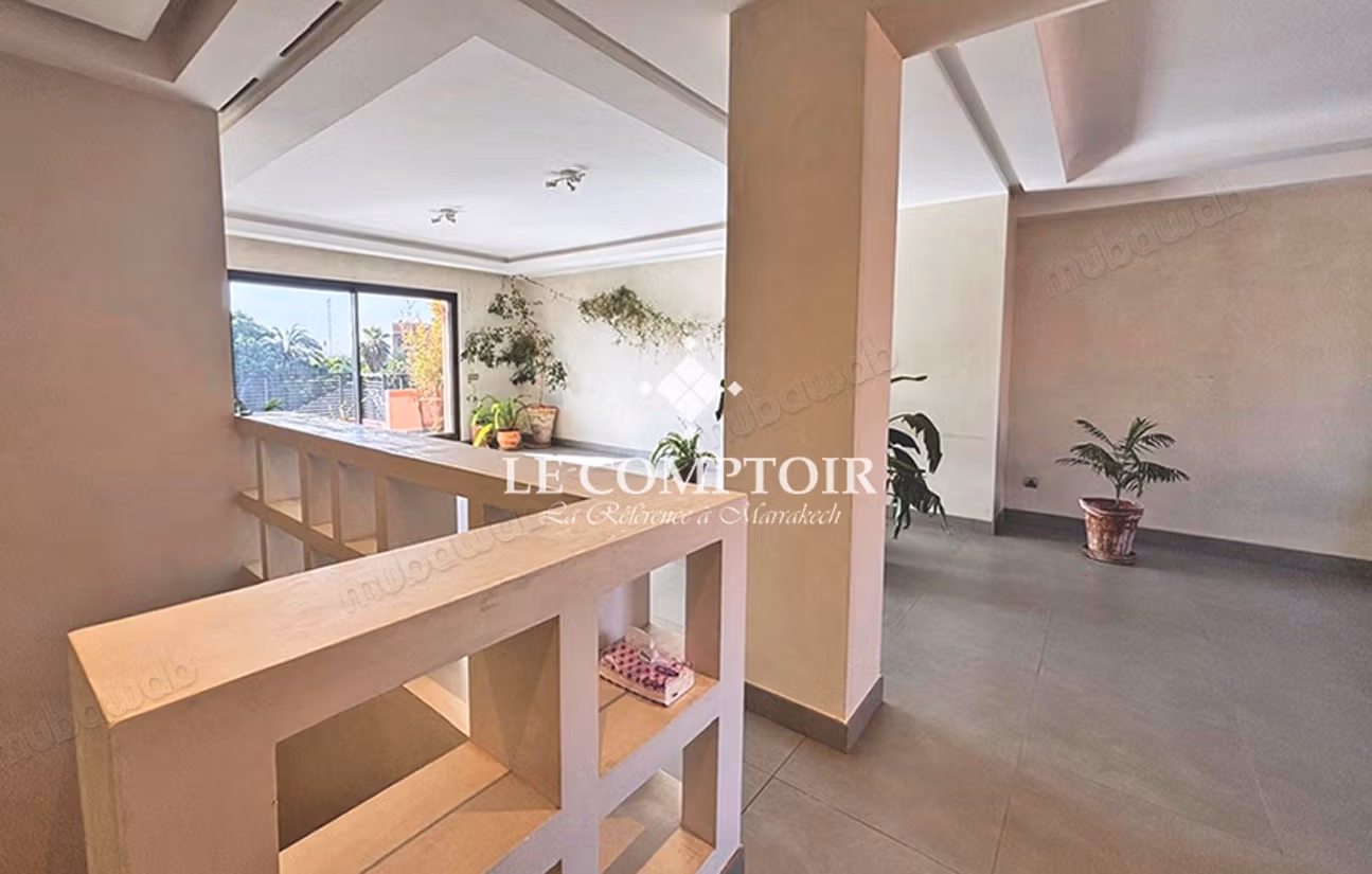 Appartement 250 m² à Majorelle — 11