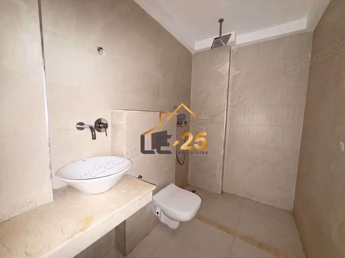 Dúplex superbe de 3 habitaciones con terraza y piscina