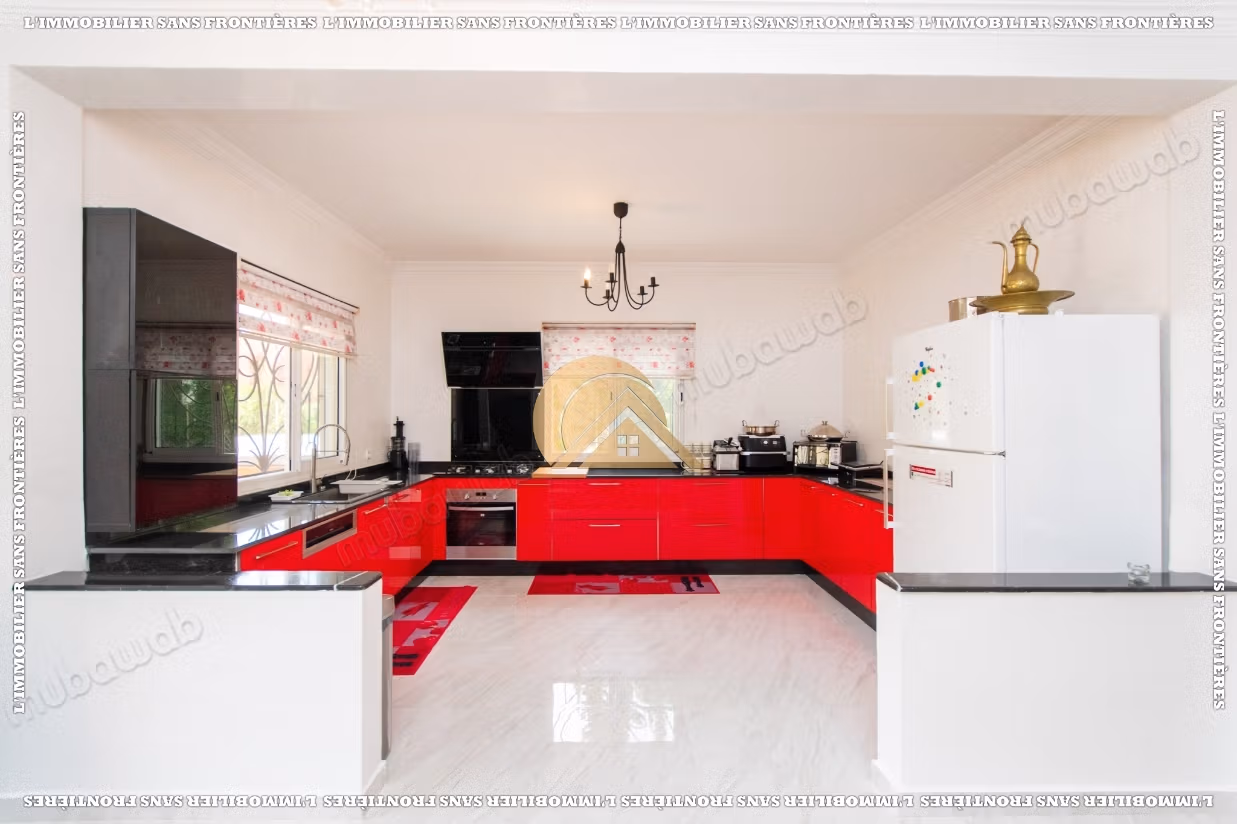 Empty villa for sale in Targa, Marrakech – Private pool – Land 400 m²