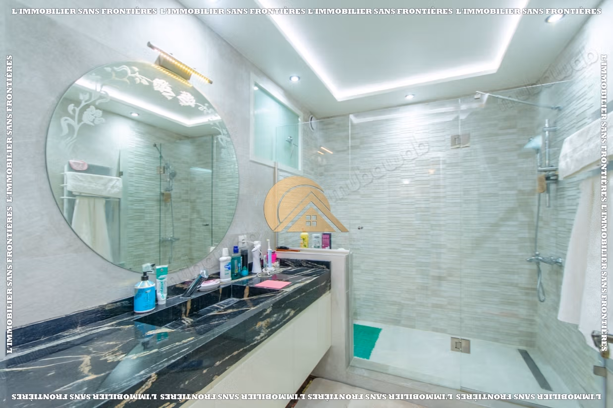 Empty villa for sale in Targa, Marrakech – Private pool – Land 400 m²