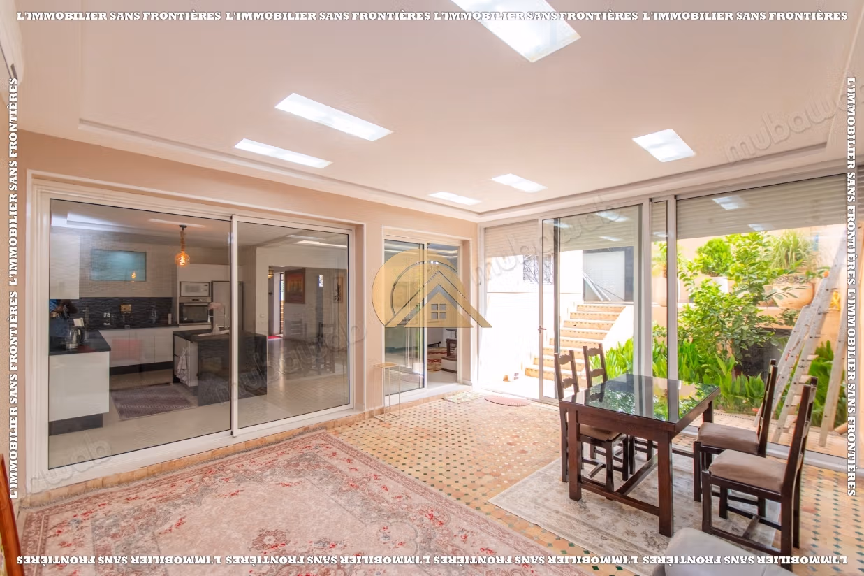Empty villa for sale in Targa, Marrakech – Private pool – Land 400 m²