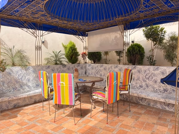 Parte baja de villa con piscina en Dajla Agadir