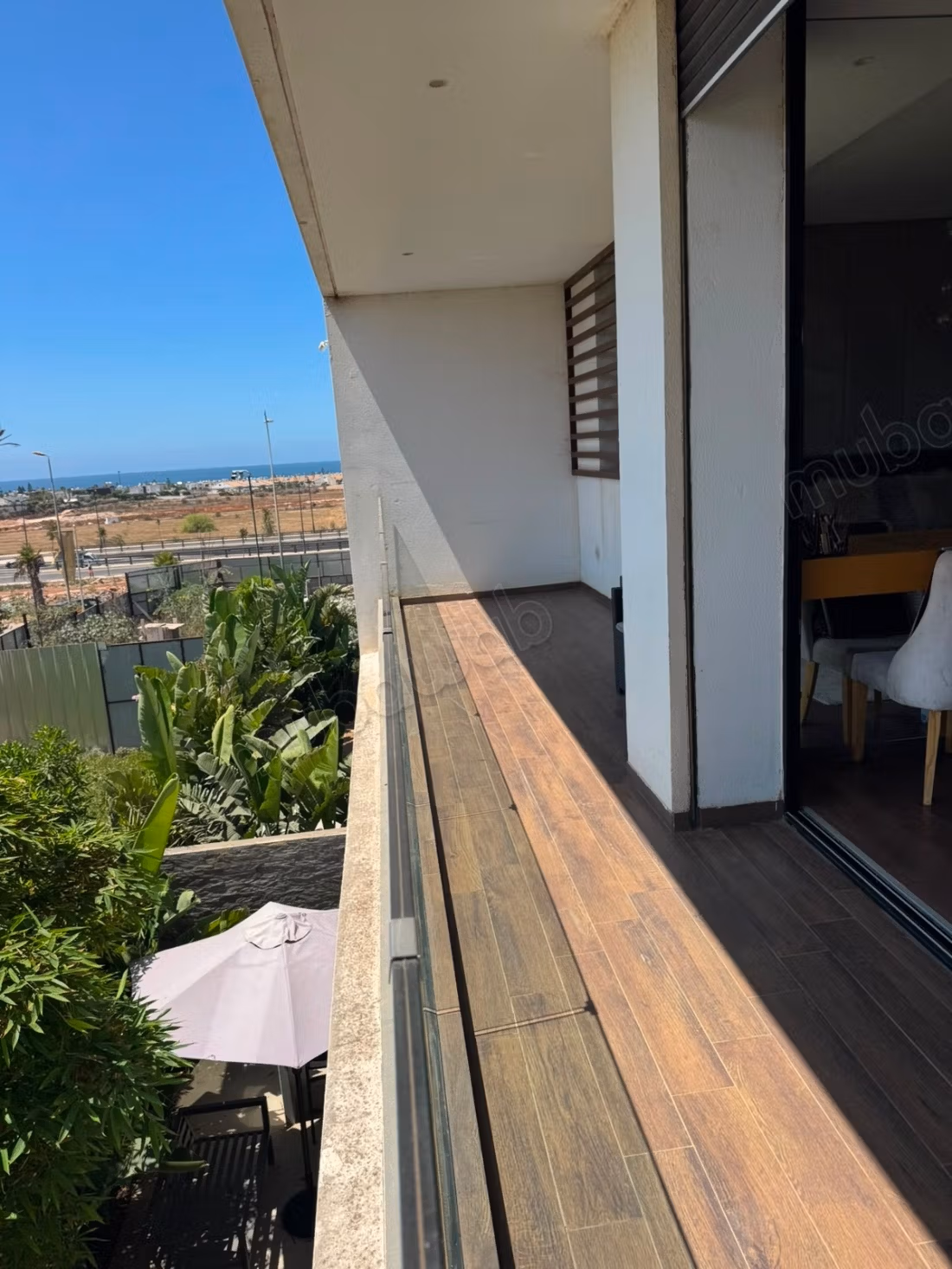 Villa completamente renovada en venta en Dar Bouazza