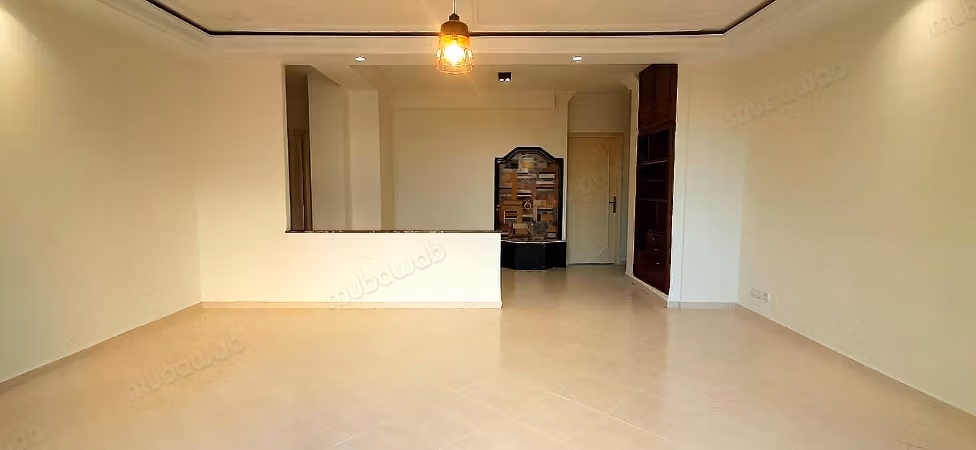 Quartier CIL: Appartement non meublé 3 chambres