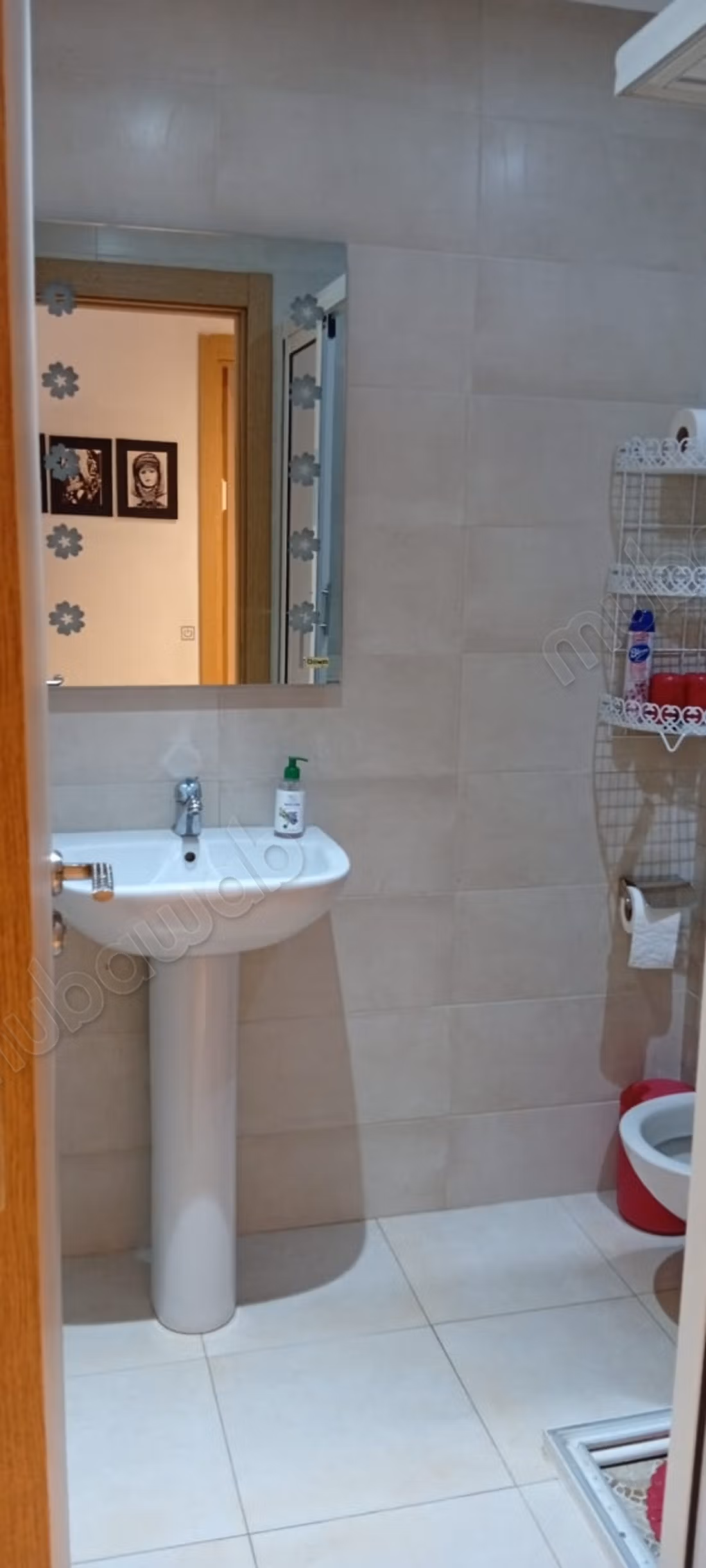 Appartamento fantastico in affitto nel quartiere El Ezdihar2, con stanze confortevoli. Arredato.