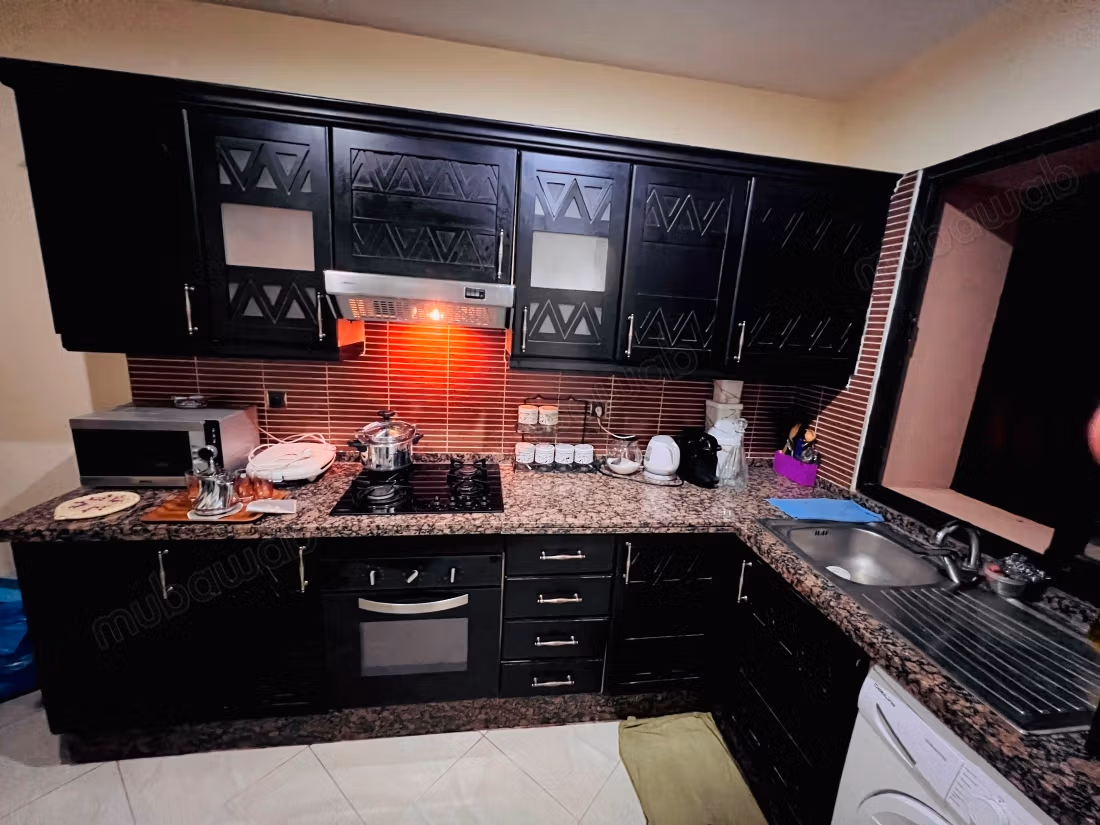 Appartamento in affitto a Boumesmar. 2 belle camere. Arredato