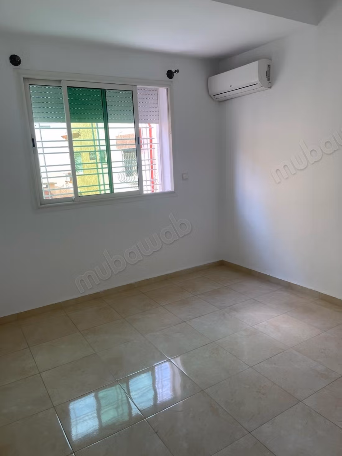 Villa à vendre hay barid nahda 
rabat