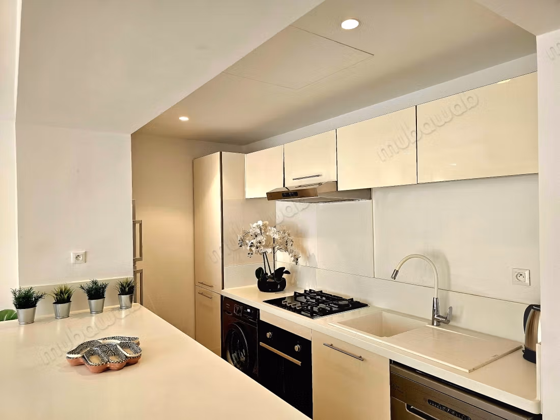 Louez cet appartement à Casablanca Finance City.
Surface de 64 m².
Meublé