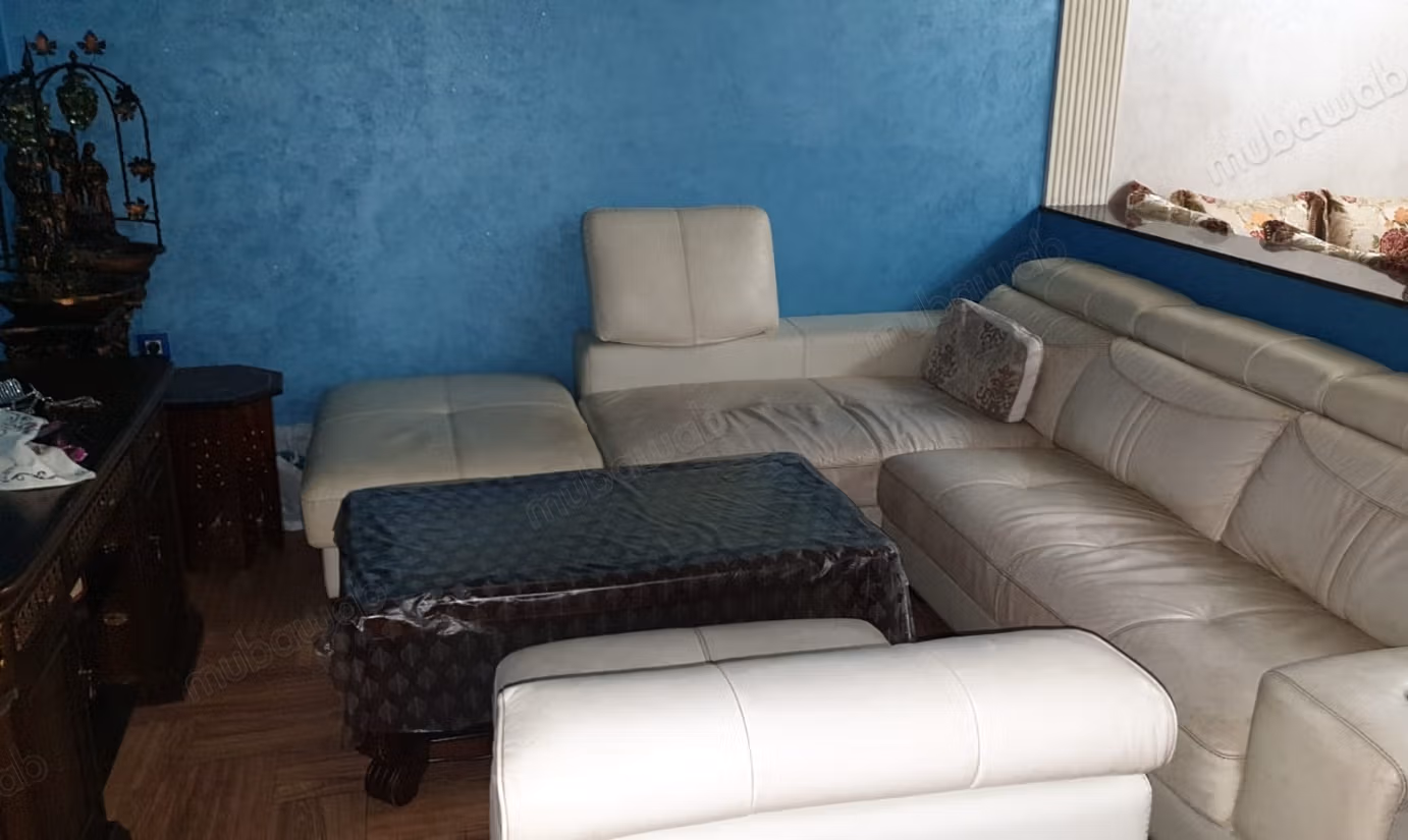 Bell'appartamento in affitto a Kébibat. Superficie di 90 m². Ben arredato