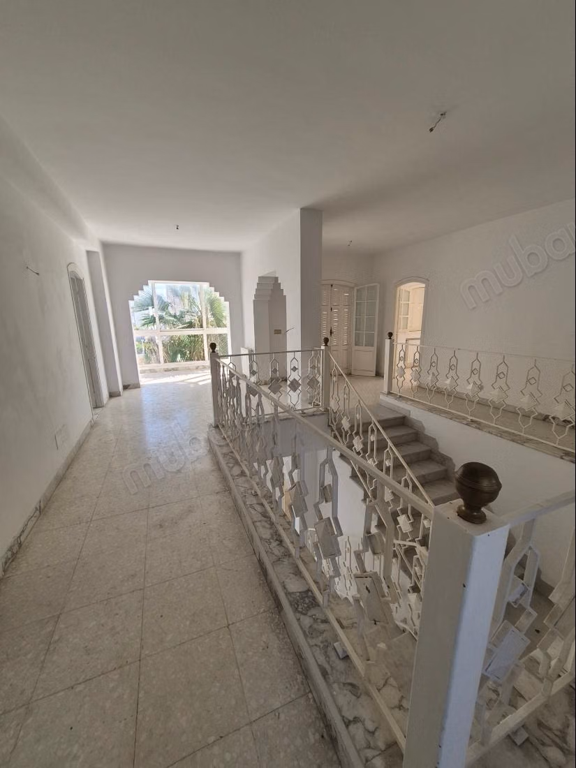 A louer villa a usage bureautique a menzah 8