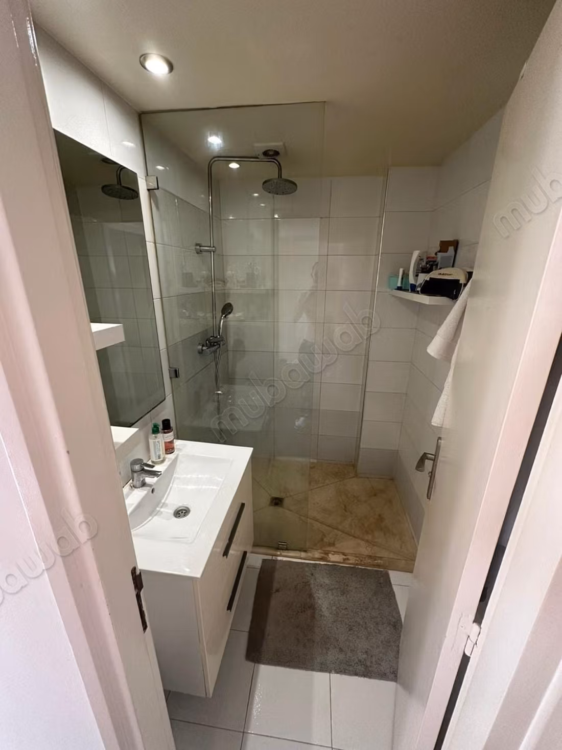 Apartamento renovado con terraza en venta - Agdal